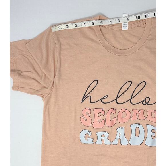 Outlash Teacher Tshirt Hello Second Grade Size M PreOwned Educator School Spirit - Picture 6 of 7